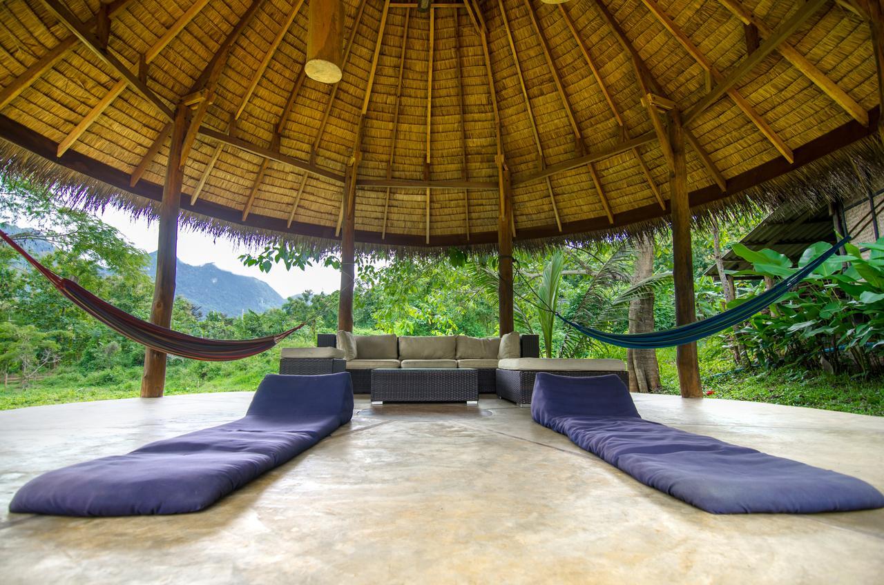 Hillside - Nature Lifestyle Lodge Luang Prabang Buitenkant foto